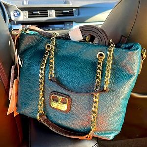 Brand Valentina Size M Color Green